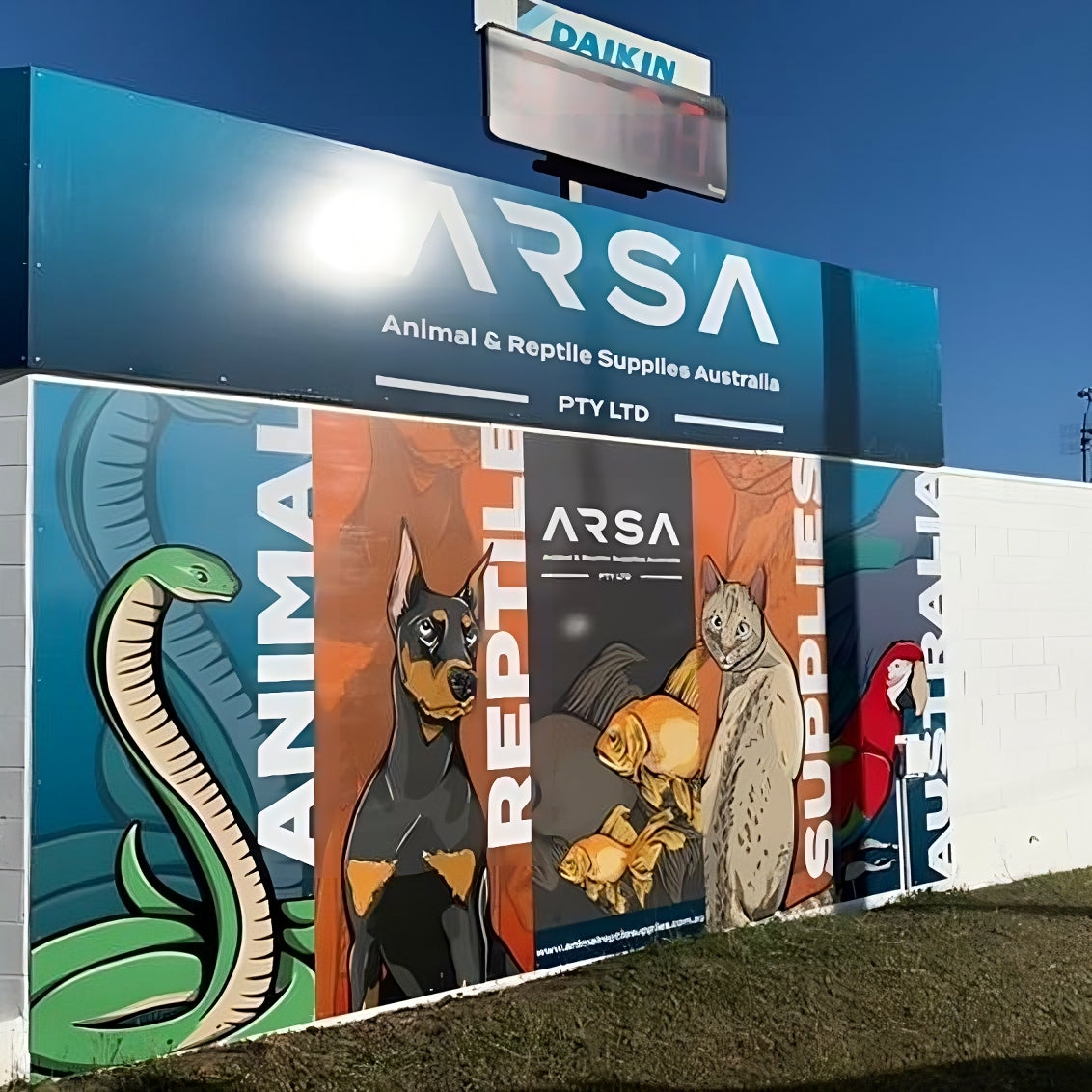 Arlon 3420 Premium Calendered Overlaminate Pressure-Sensitive Film (50 Yard Roll)